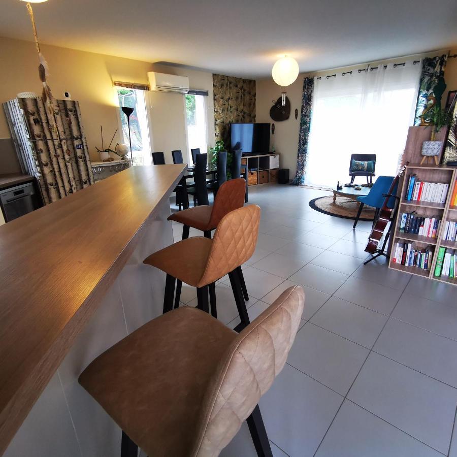 Villa Cool Mediterranean Life 8 People Jacuzzi Barbecue Gametrampoline 2 Parking Béziers Exterior foto